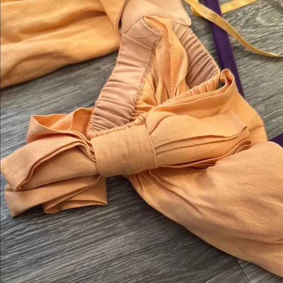 Elegant Off-Shoulder Orange Dress- Gianni Bini X Venita Aspen - Picture 4 of 5